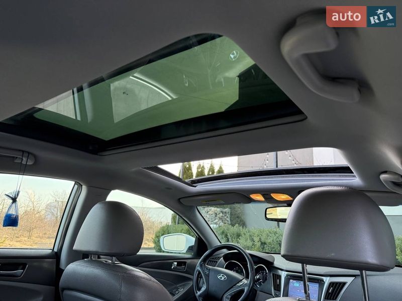 Седан Hyundai Sonata 2013 в Стрые фото 40 Седан Hyundai Sonata 2013 в Стрые