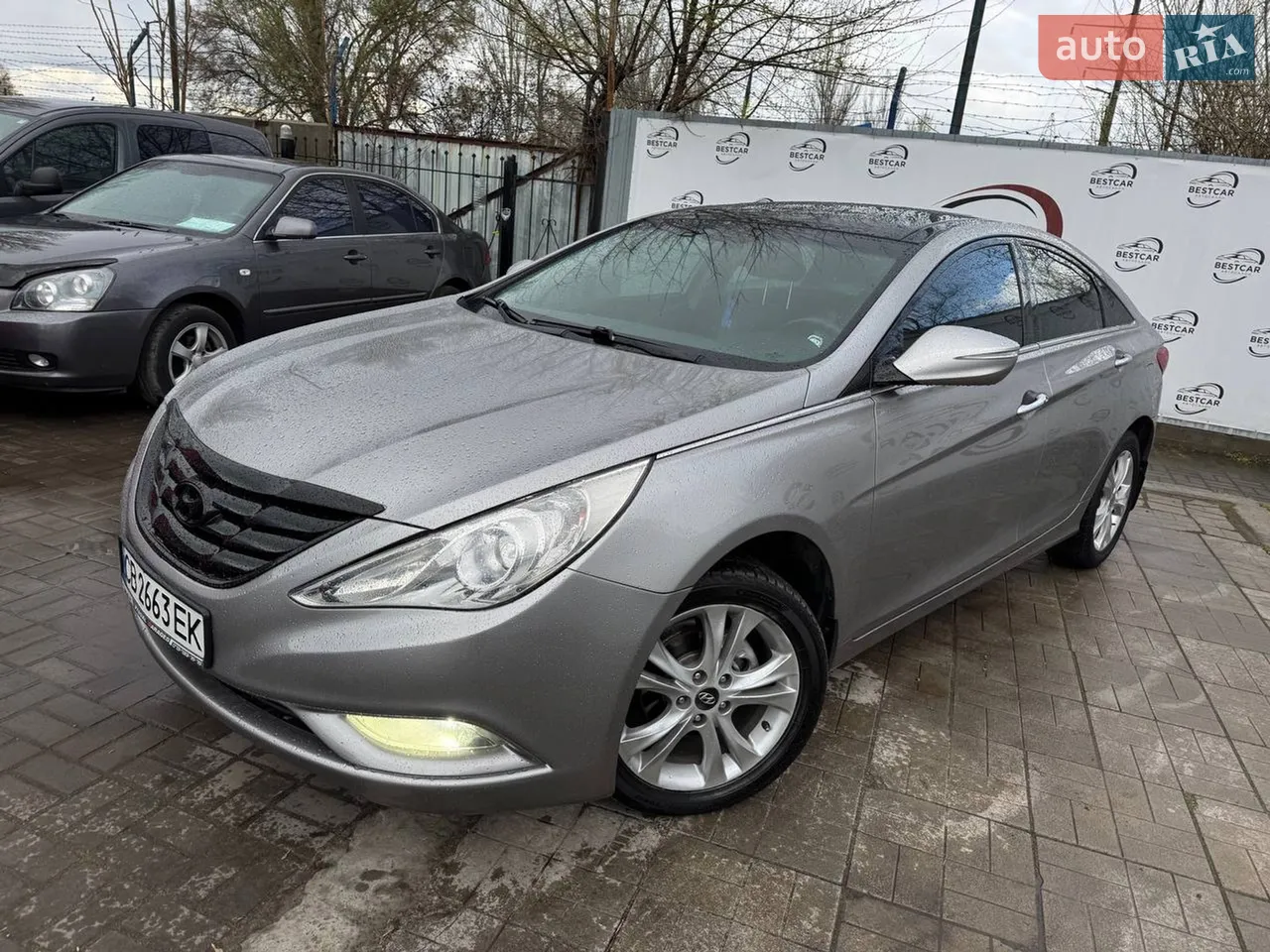 2010 Hyundai Sonata - мініатюра 8