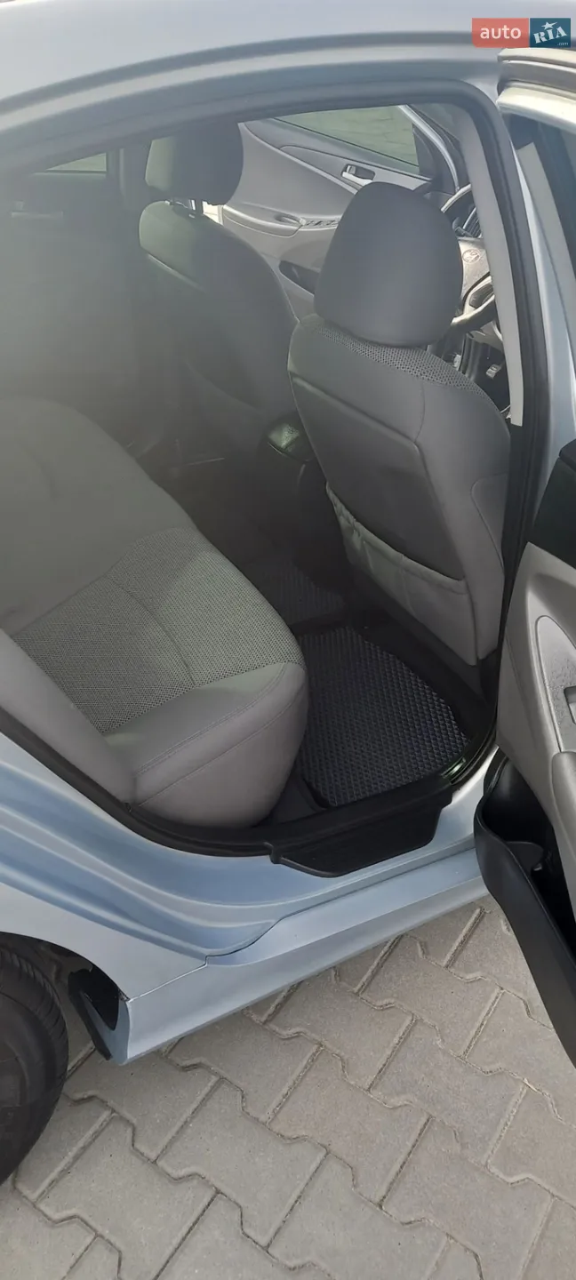 2011 Hyundai Sonata - мініатюра 3