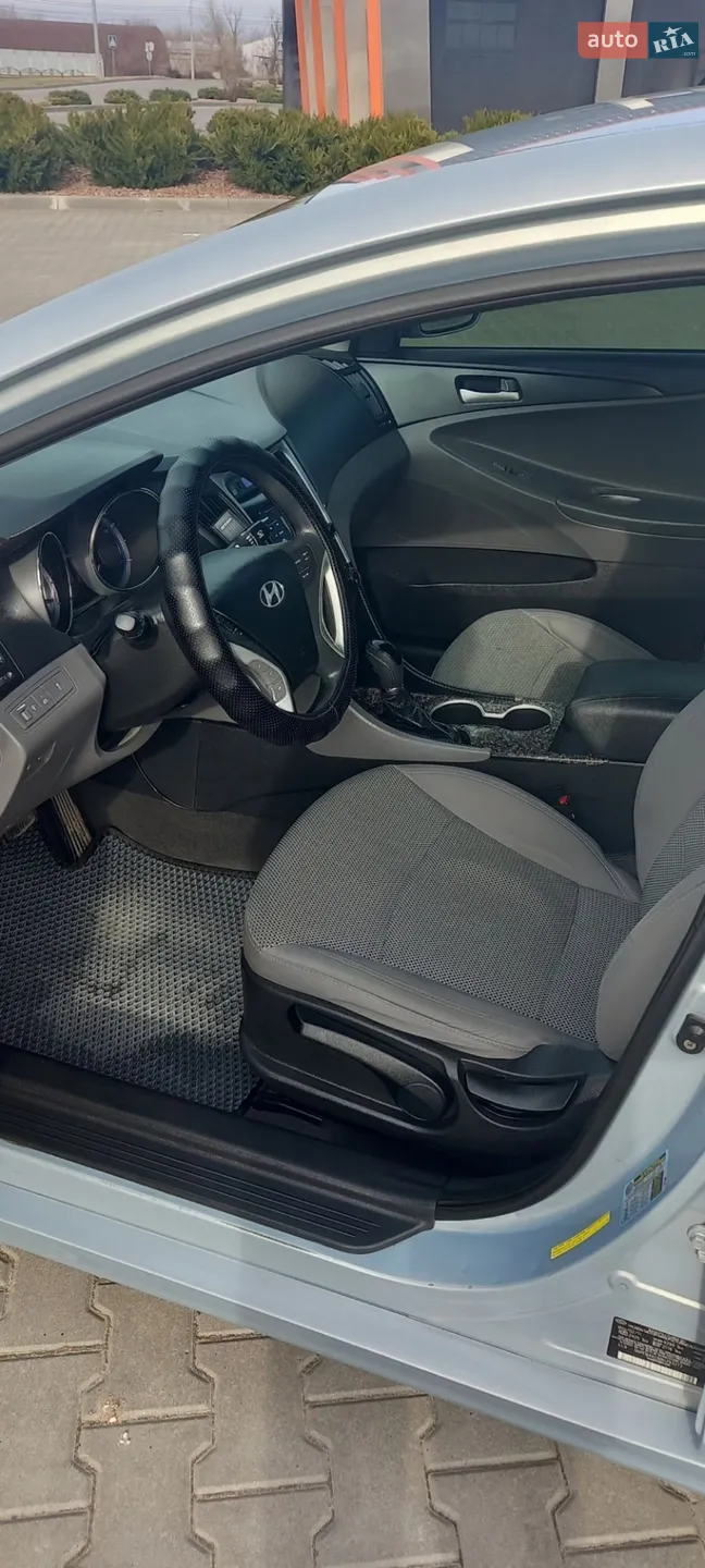 2011 Hyundai Sonata - мініатюра 10