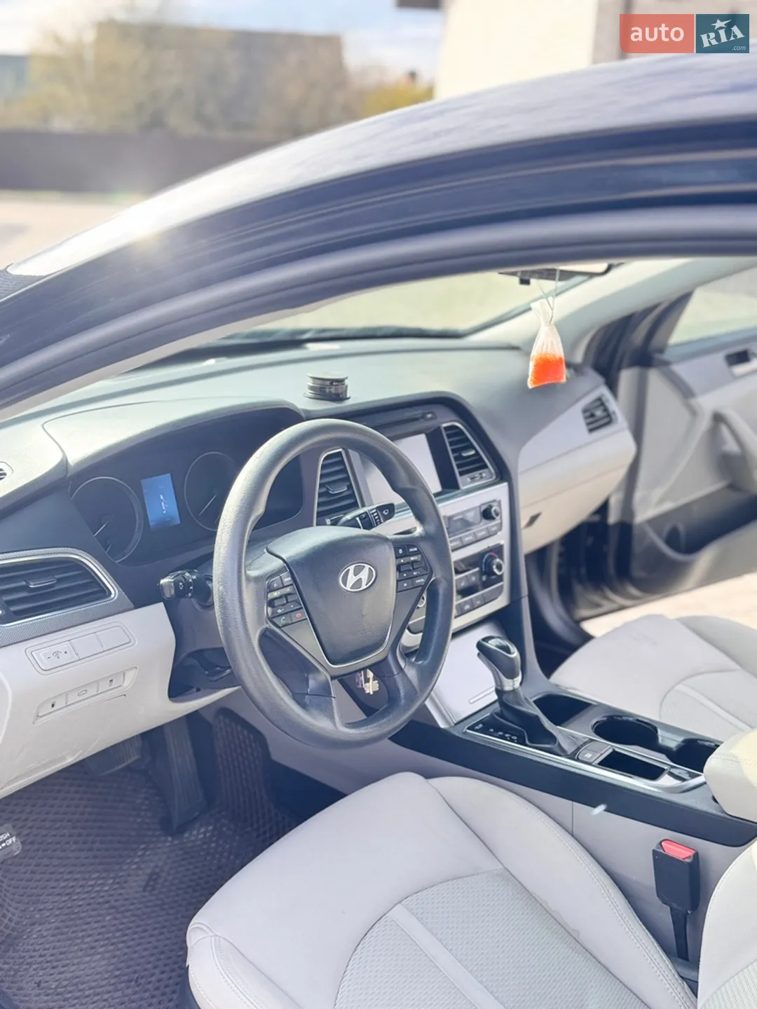 2017 Hyundai Sonata - мініатюра 9