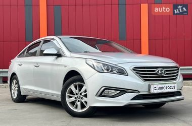 Седан Hyundai Sonata 2015 в Киеве