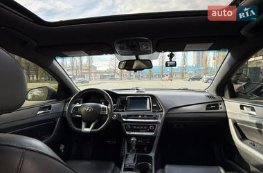 Седан Hyundai Sonata 2017 в Киеве