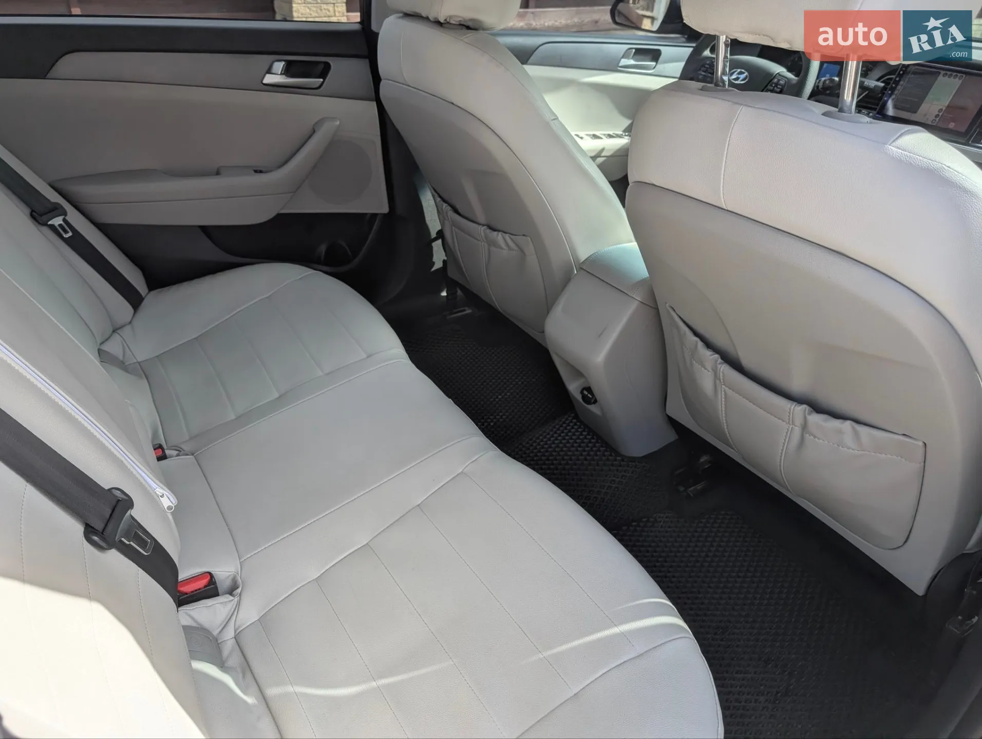 2017 Hyundai Sonata - мініатюра 8