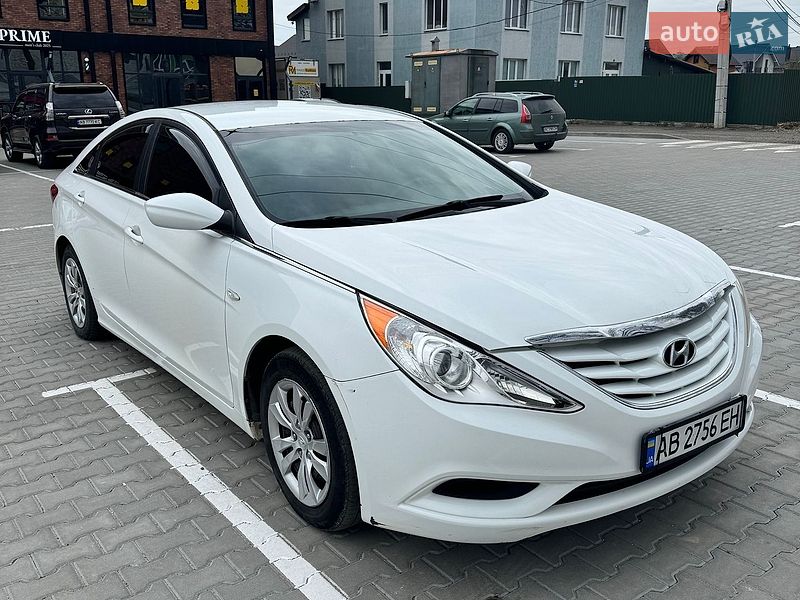 Hyundai Sonata 2011