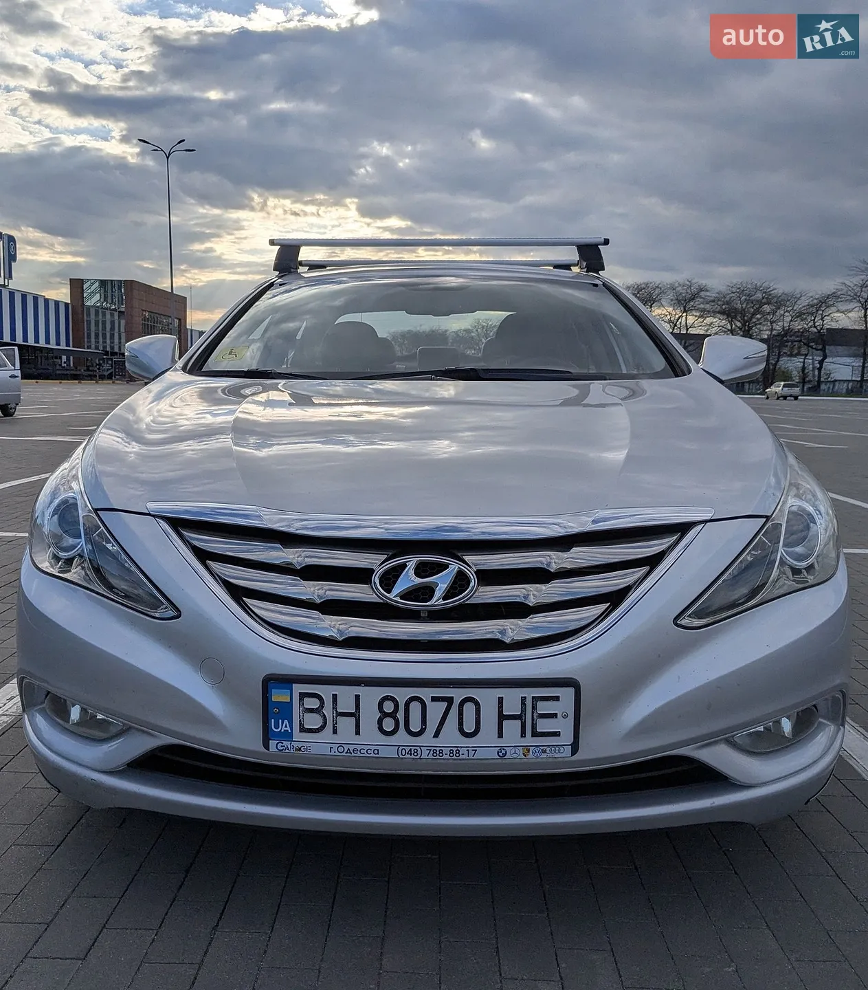 2010 Hyundai Sonata - мініатюра 2