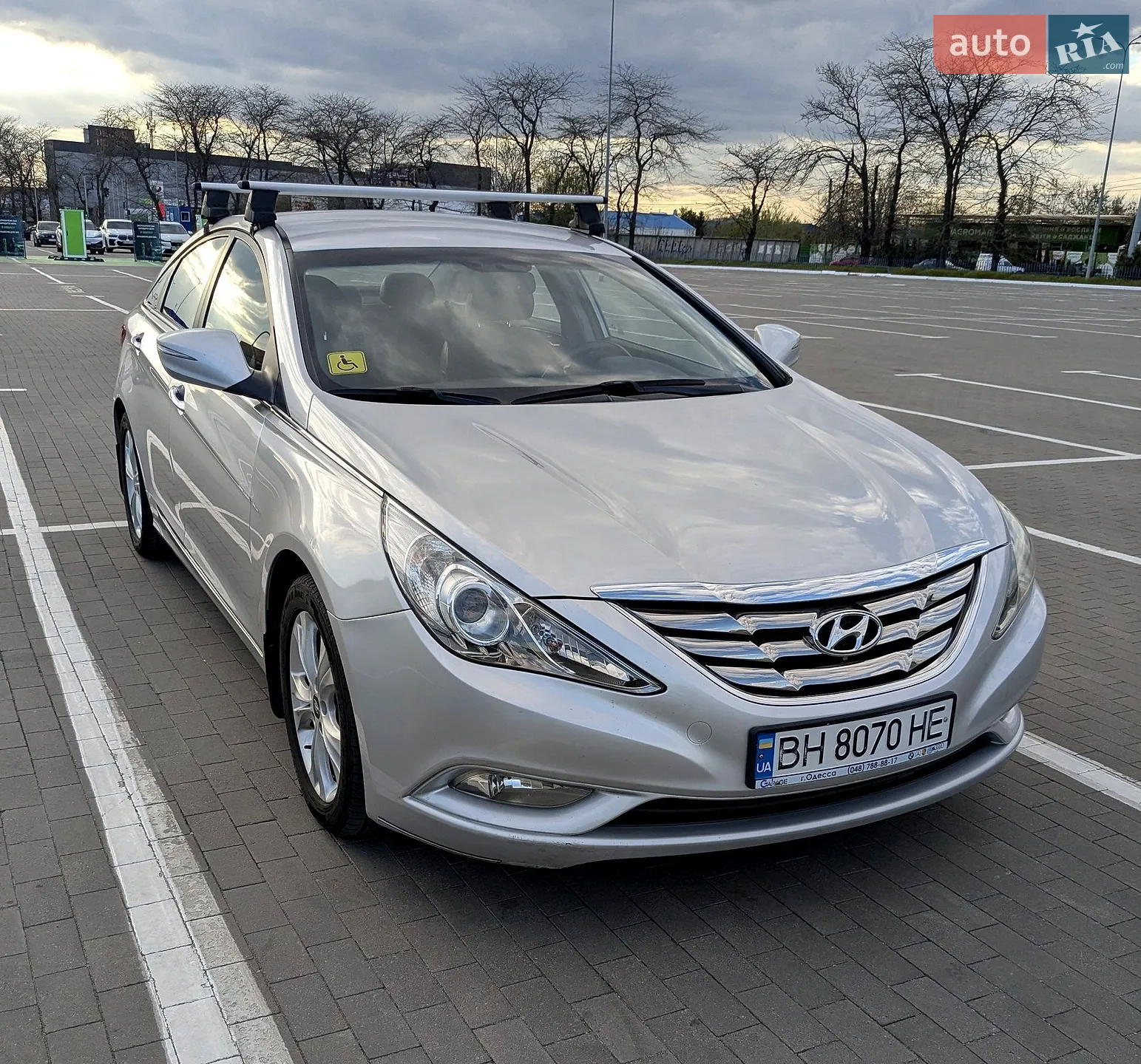 2010 Hyundai Sonata - мініатюра 3