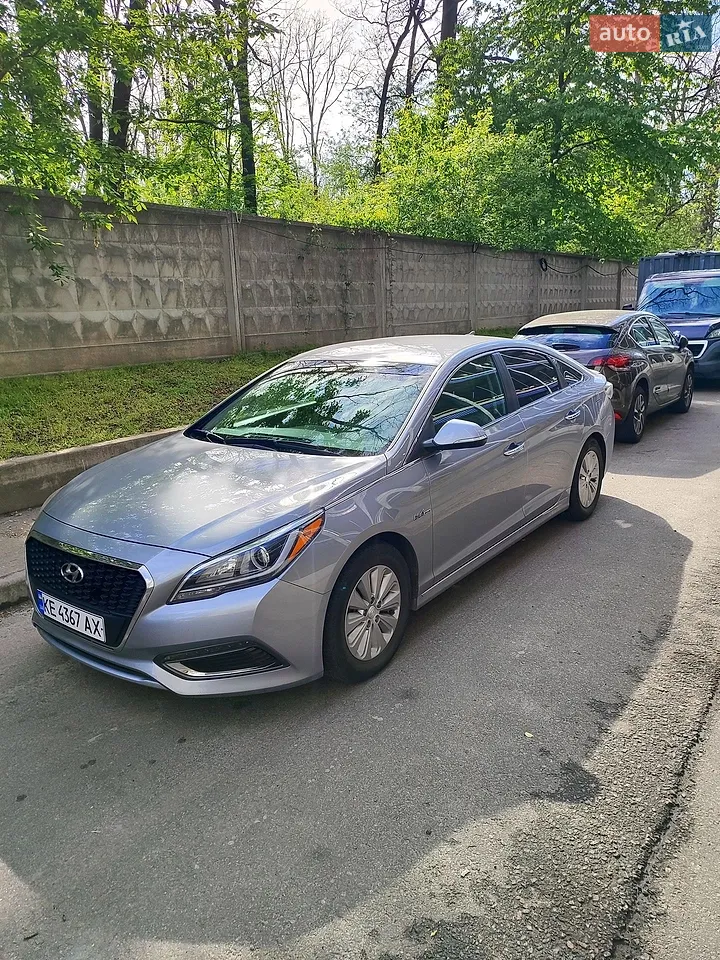 2016 Hyundai Sonata - мініатюра 27