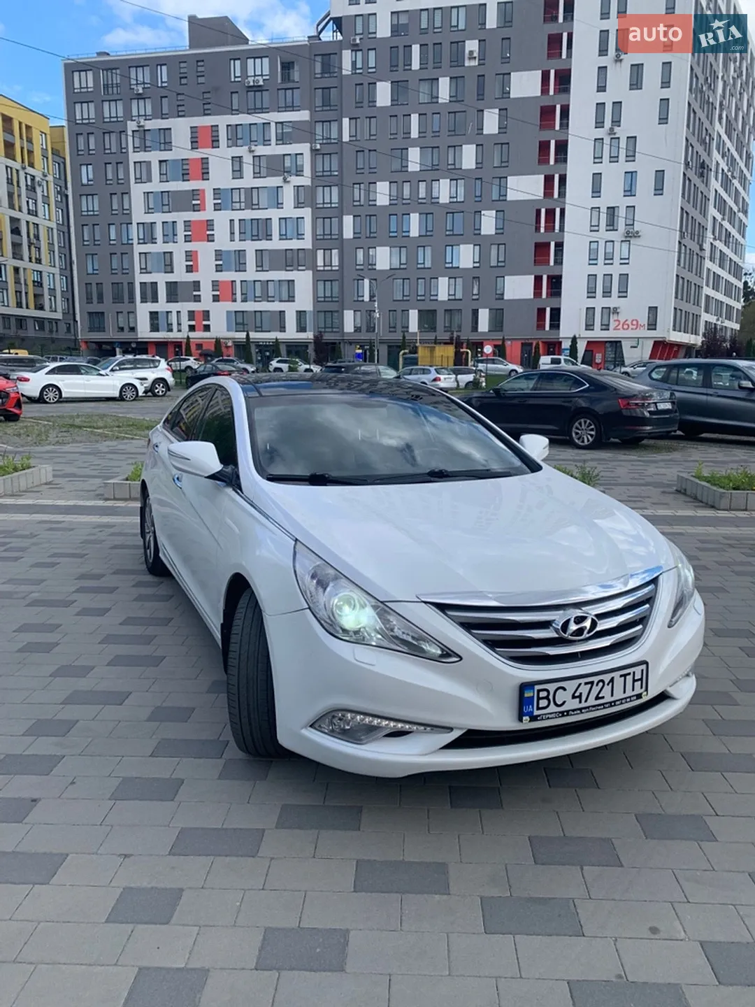 2013 Hyundai Sonata - мініатюра 2