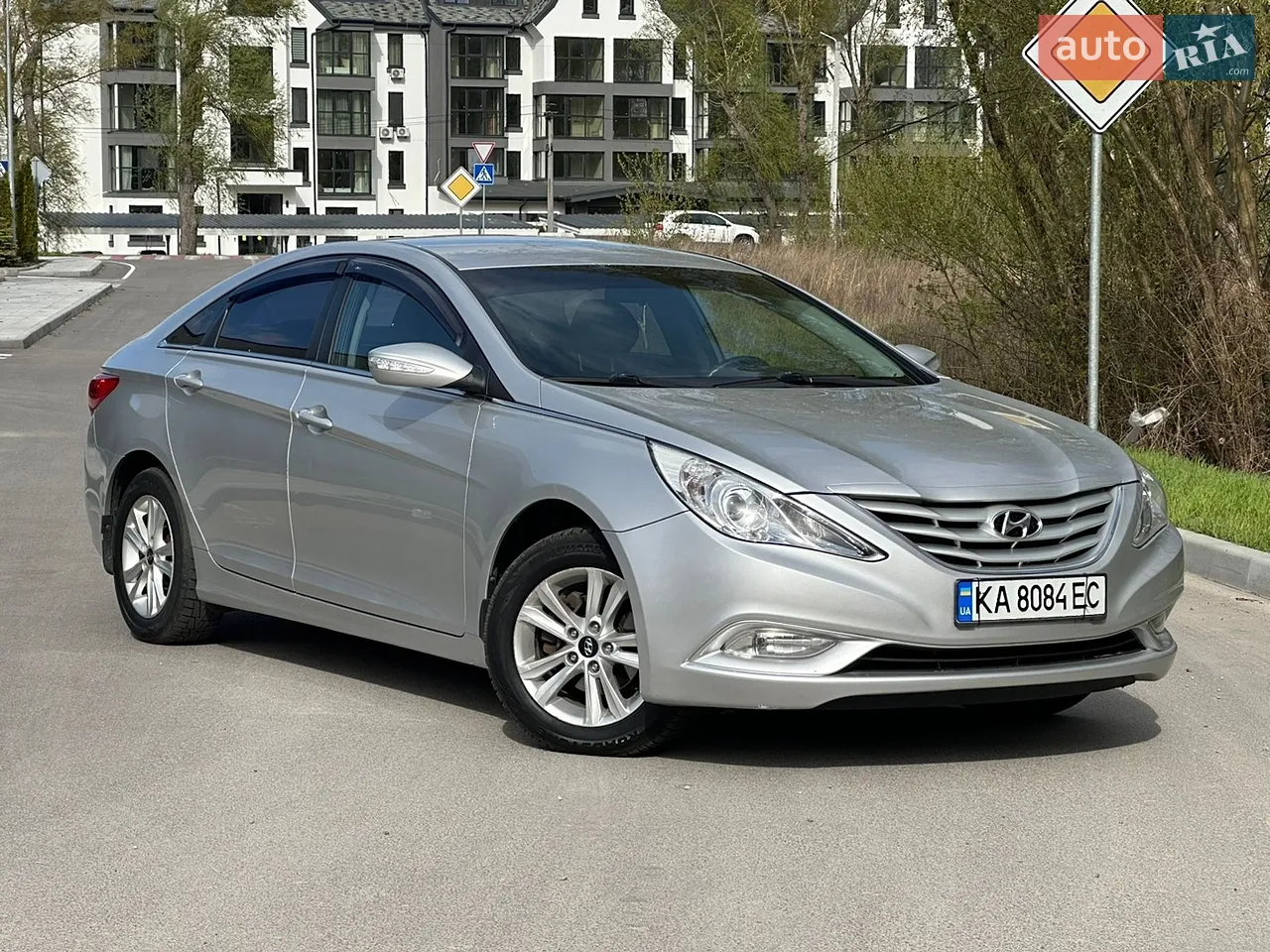 2010 Hyundai Sonata - мініатюра 39