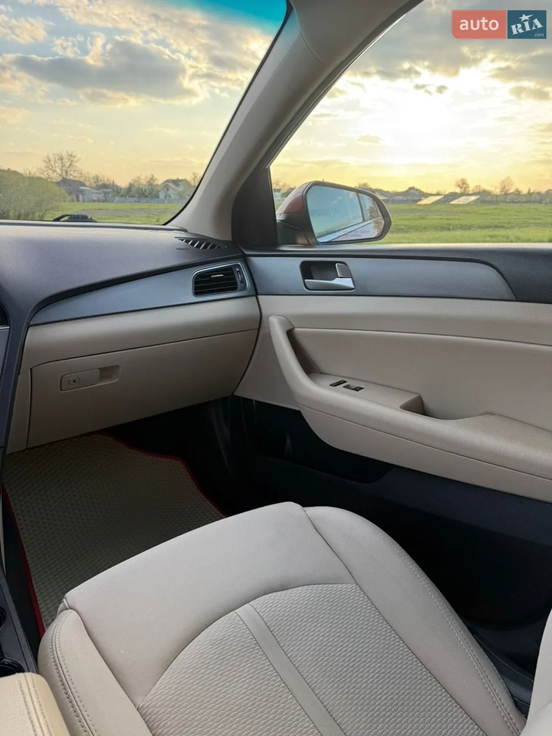 2016 Hyundai Sonata - мініатюра 28