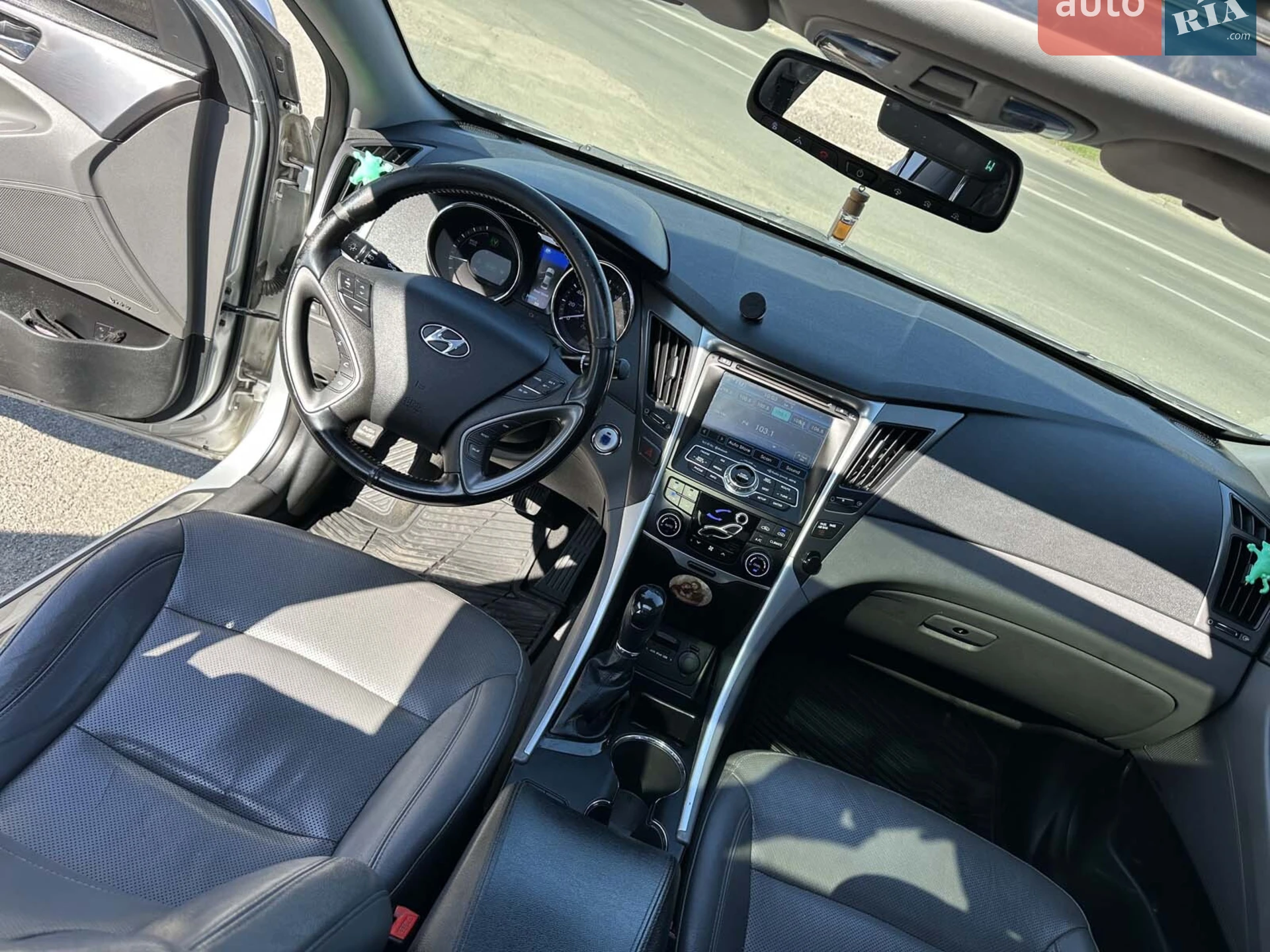 2013 Hyundai Sonata - мініатюра 31