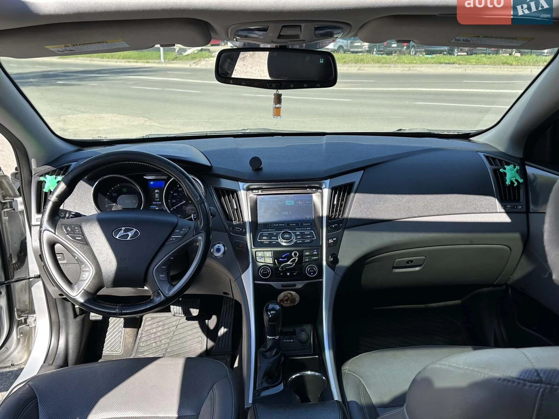 2013 Hyundai Sonata - мініатюра 26