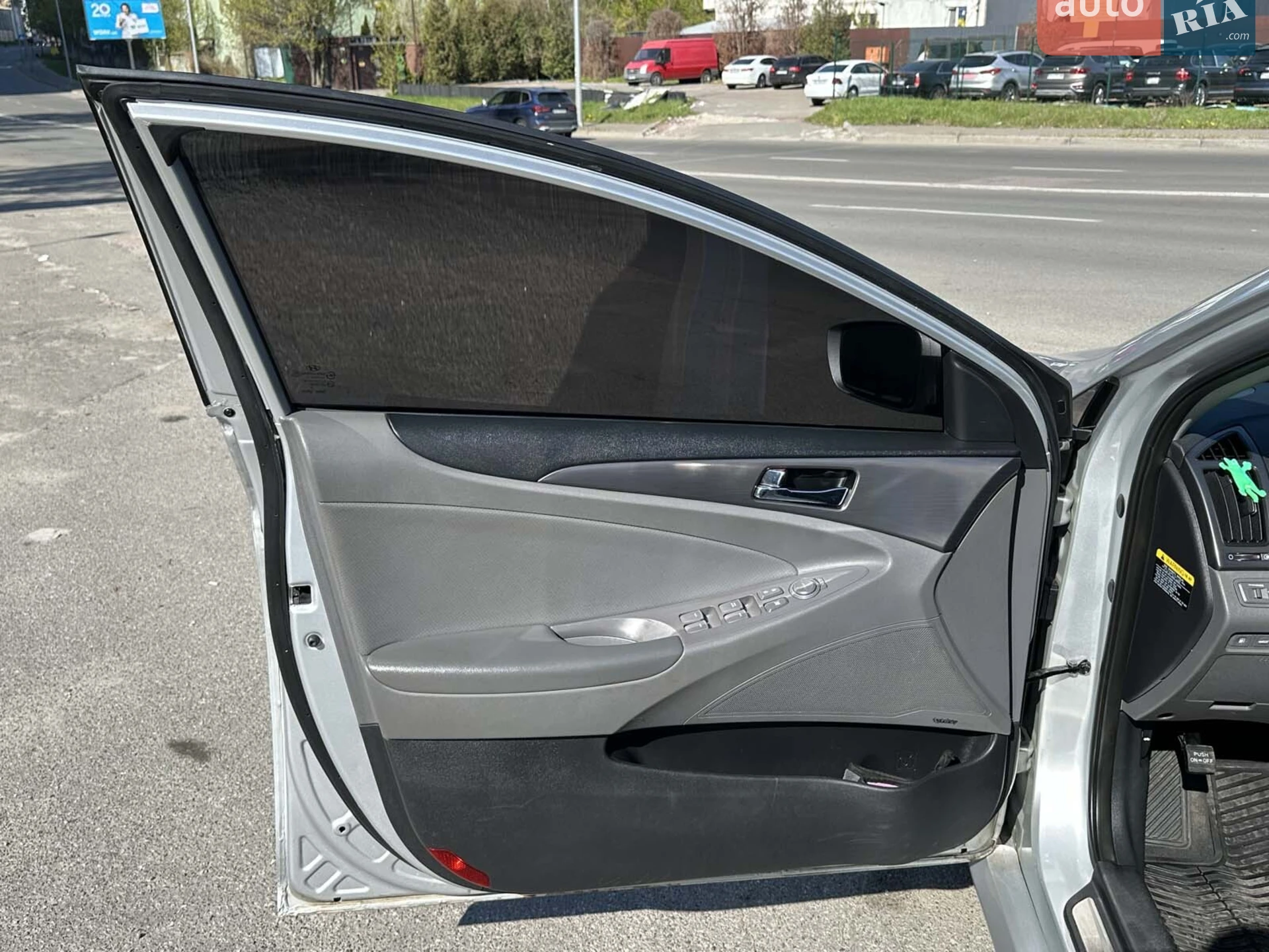 2013 Hyundai Sonata - мініатюра 21
