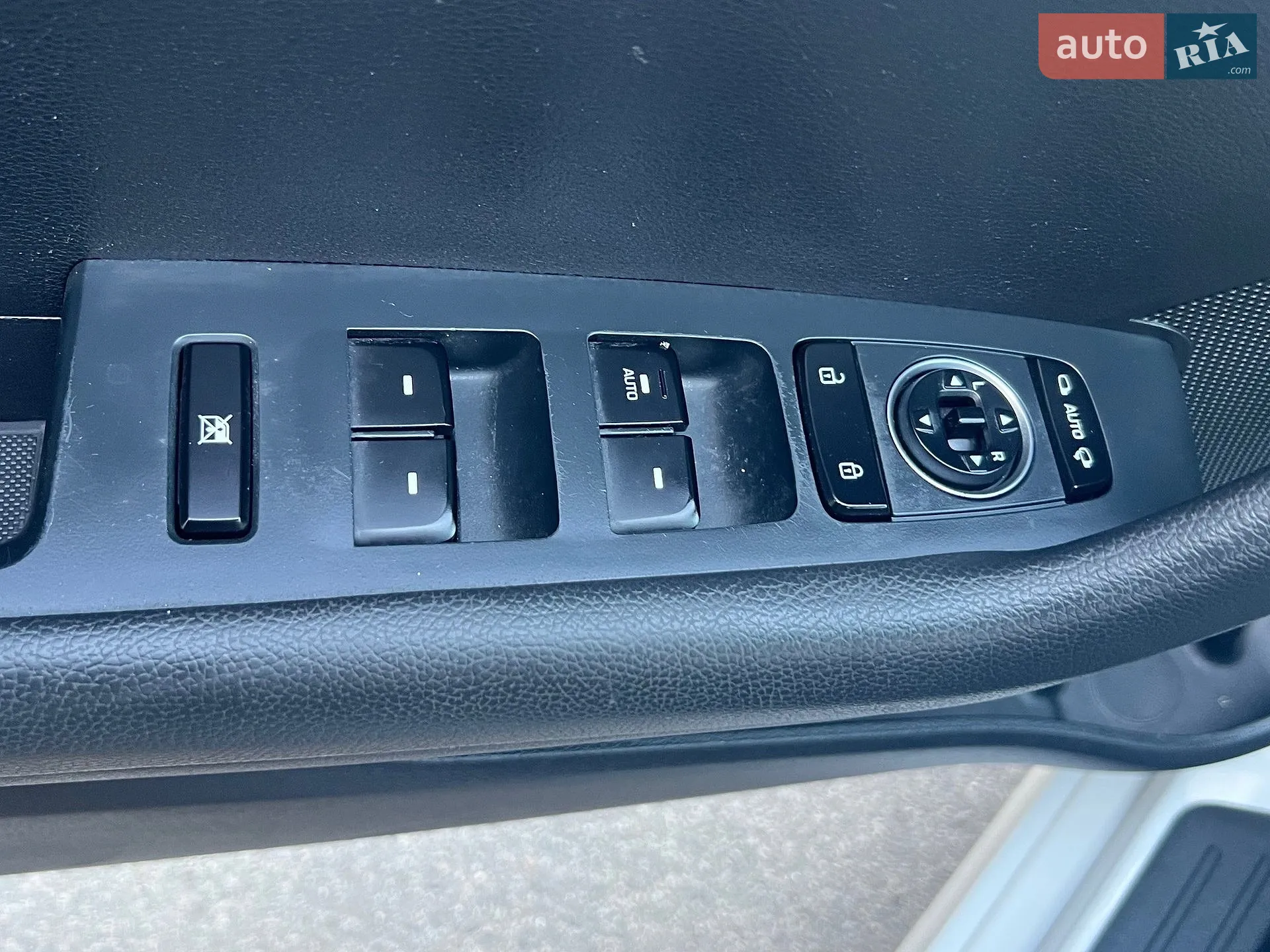 2018 Hyundai Sonata - мініатюра 8