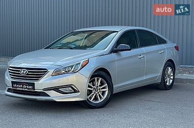 Седан Hyundai Sonata 2015 в Николаеве