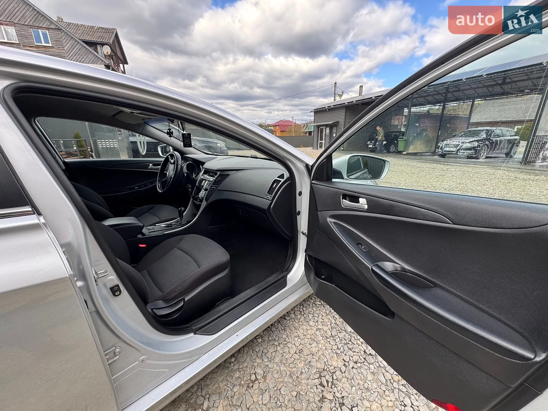 2010 Hyundai Sonata - мініатюра 5