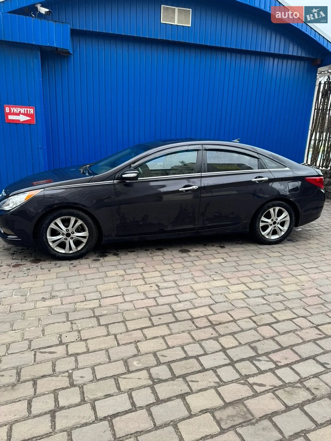 2010 Hyundai Sonata - мініатюра 2