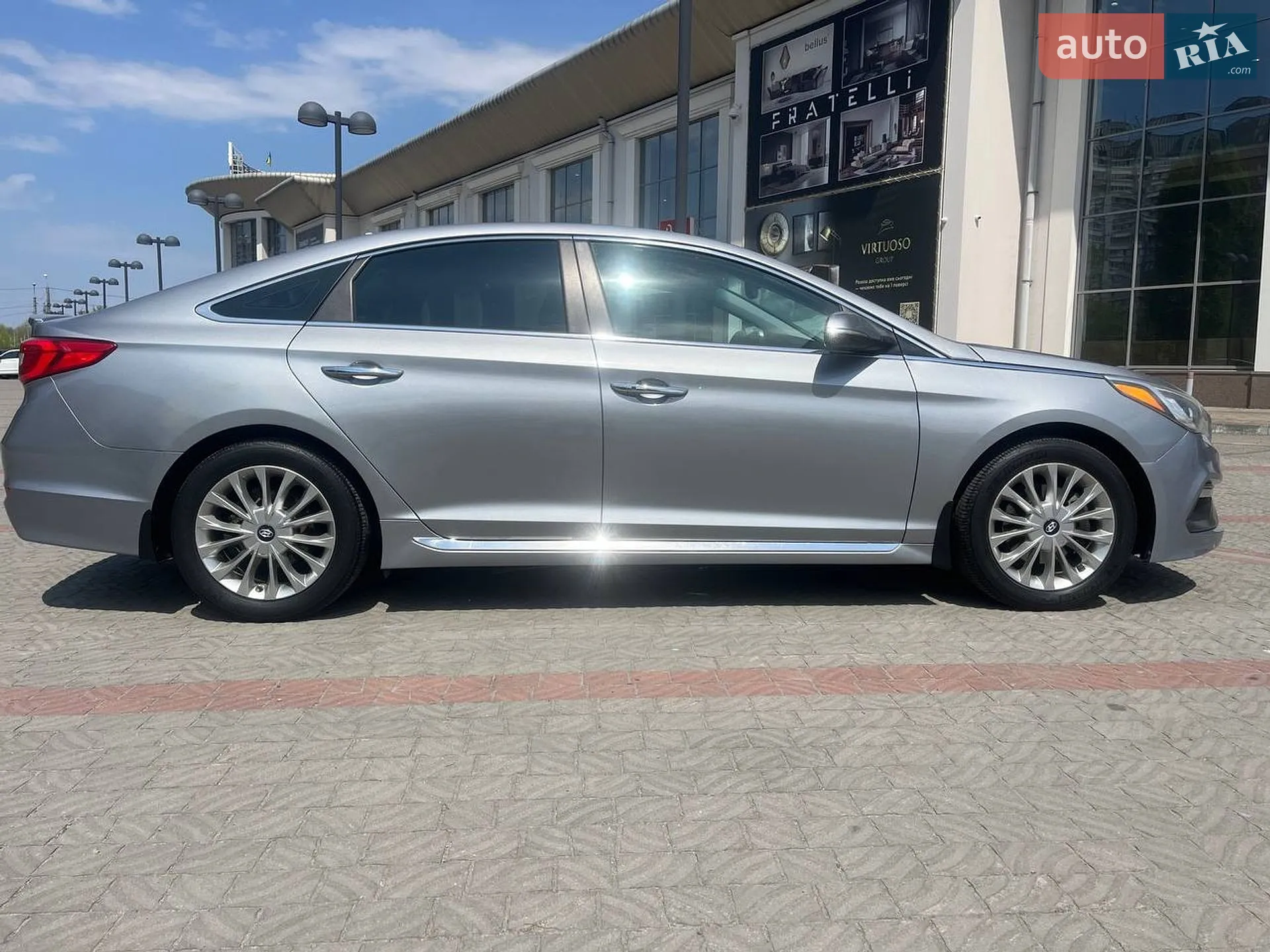 2015 Hyundai Sonata - мініатюра 6