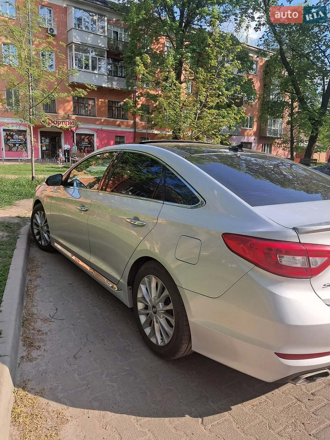 2014 Hyundai Sonata - мініатюра 10