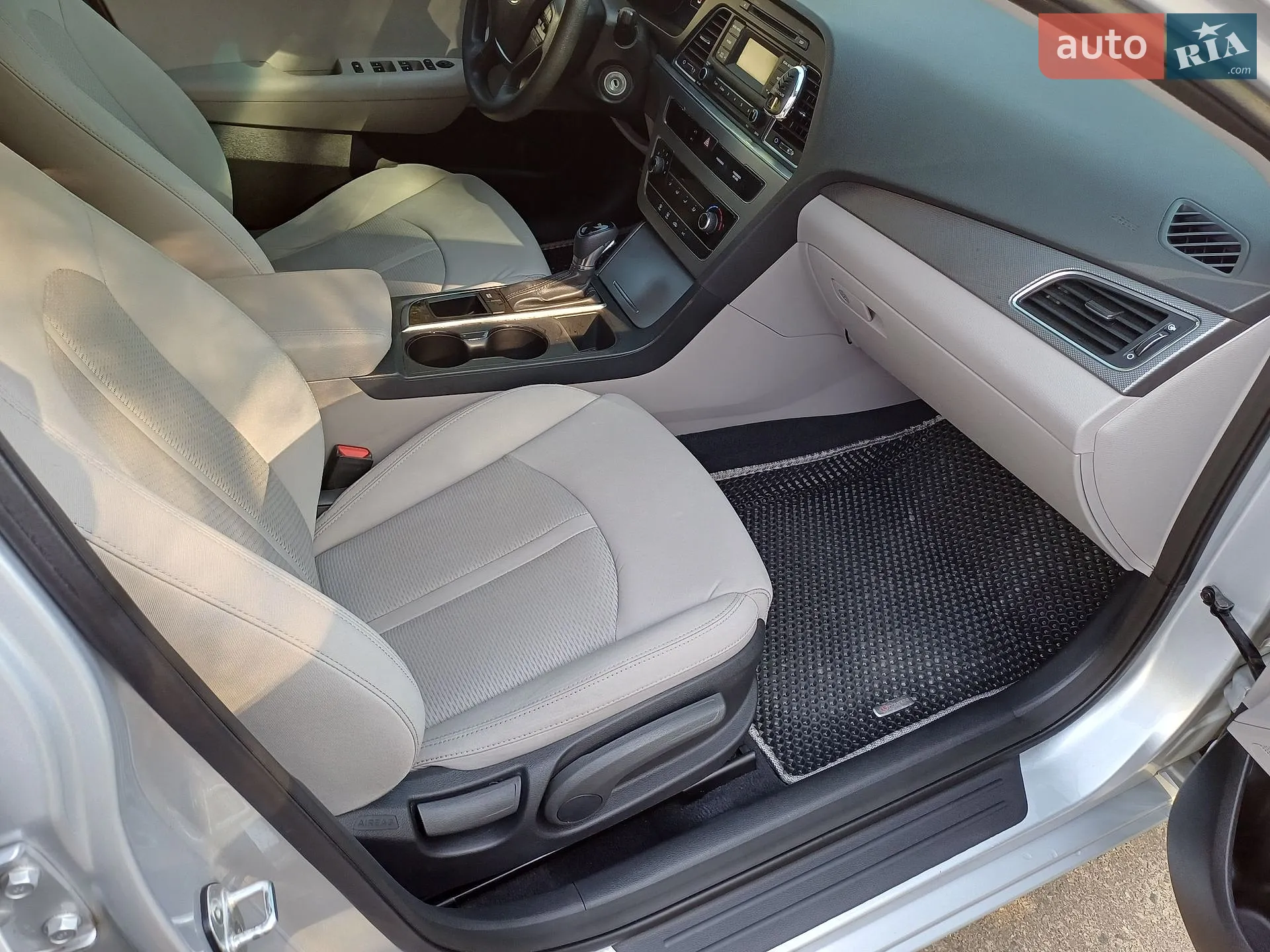 2015 Hyundai Sonata - мініатюра 34