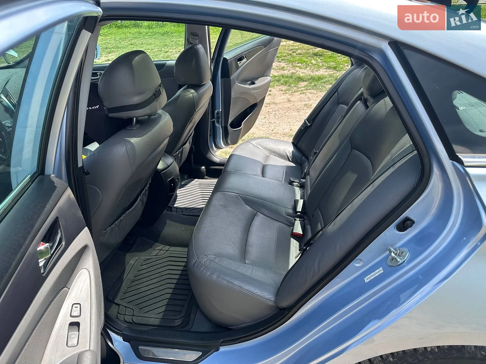 2011 Hyundai Sonata - мініатюра 29