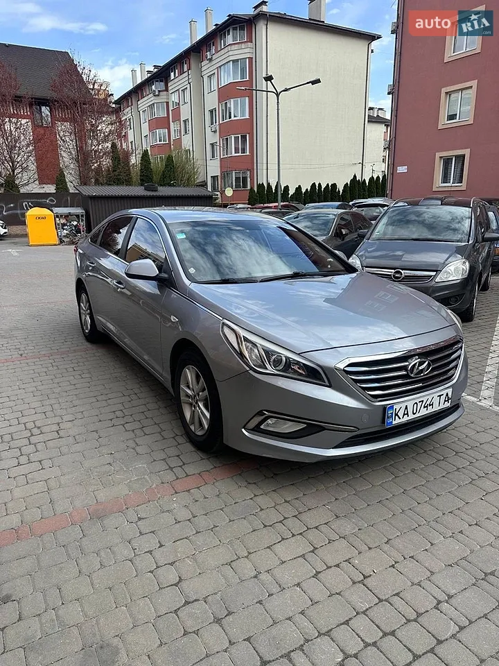 2014 Hyundai Sonata - мініатюра 17
