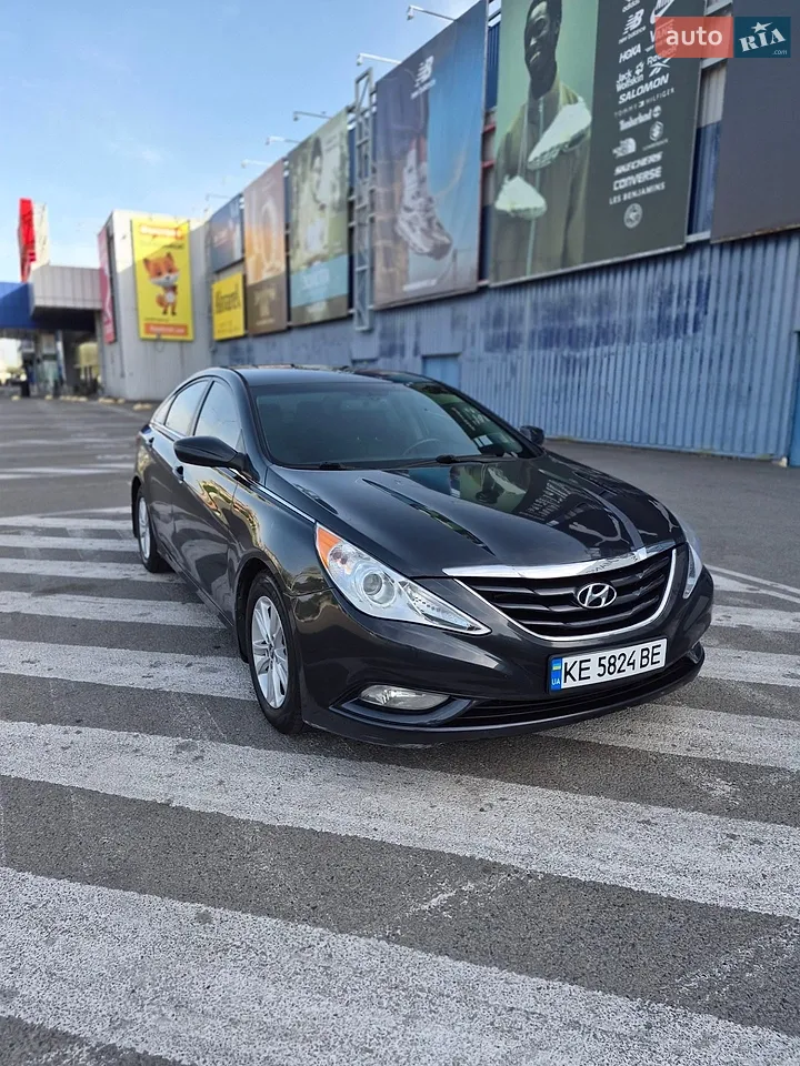 2013 Hyundai Sonata - мініатюра 19