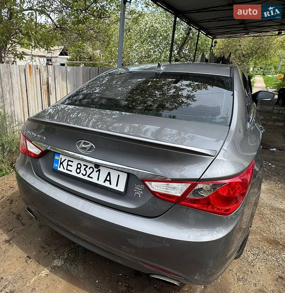 2010 Hyundai Sonata - мініатюра 20
