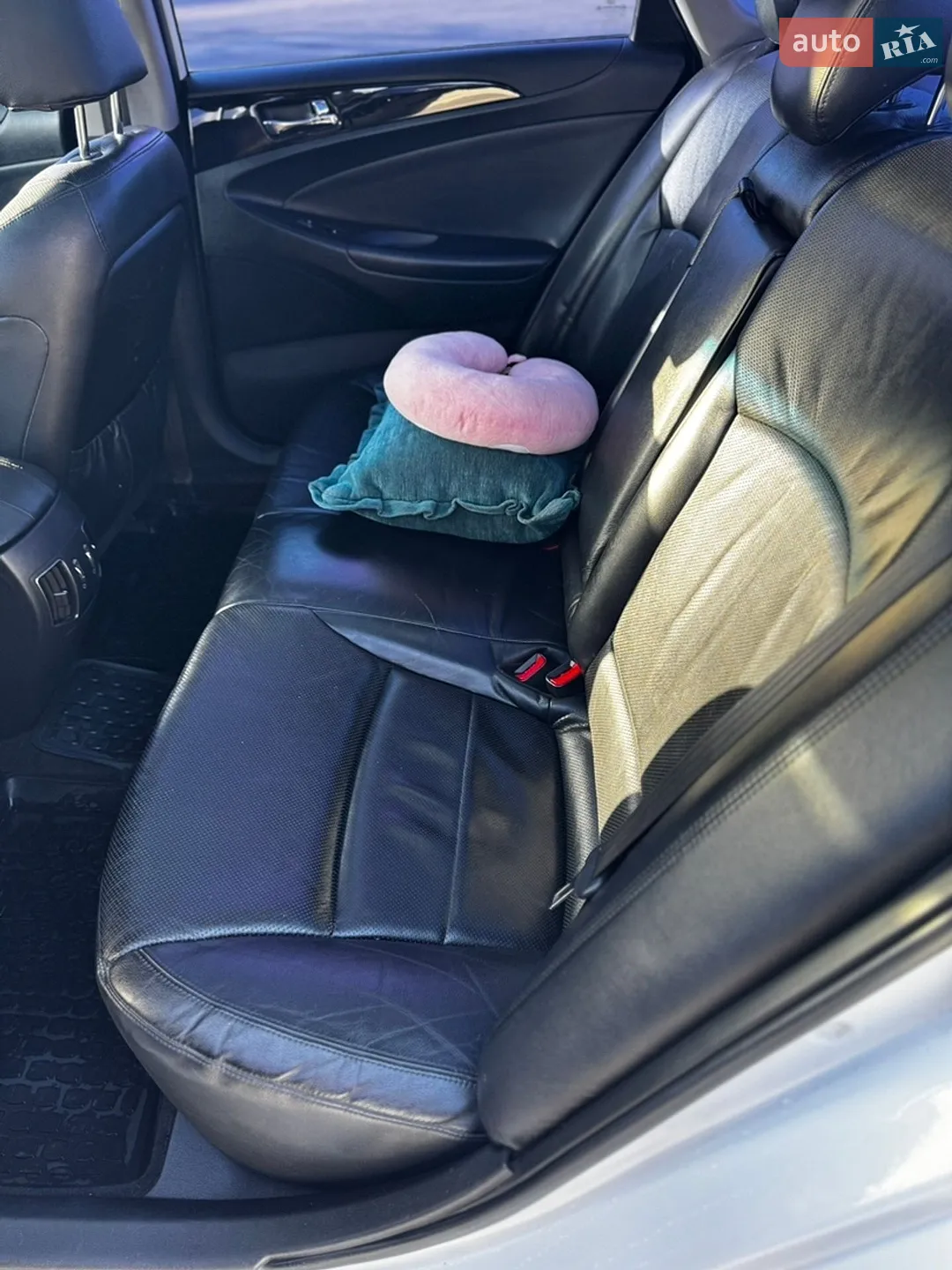 2010 Hyundai Sonata - мініатюра 6