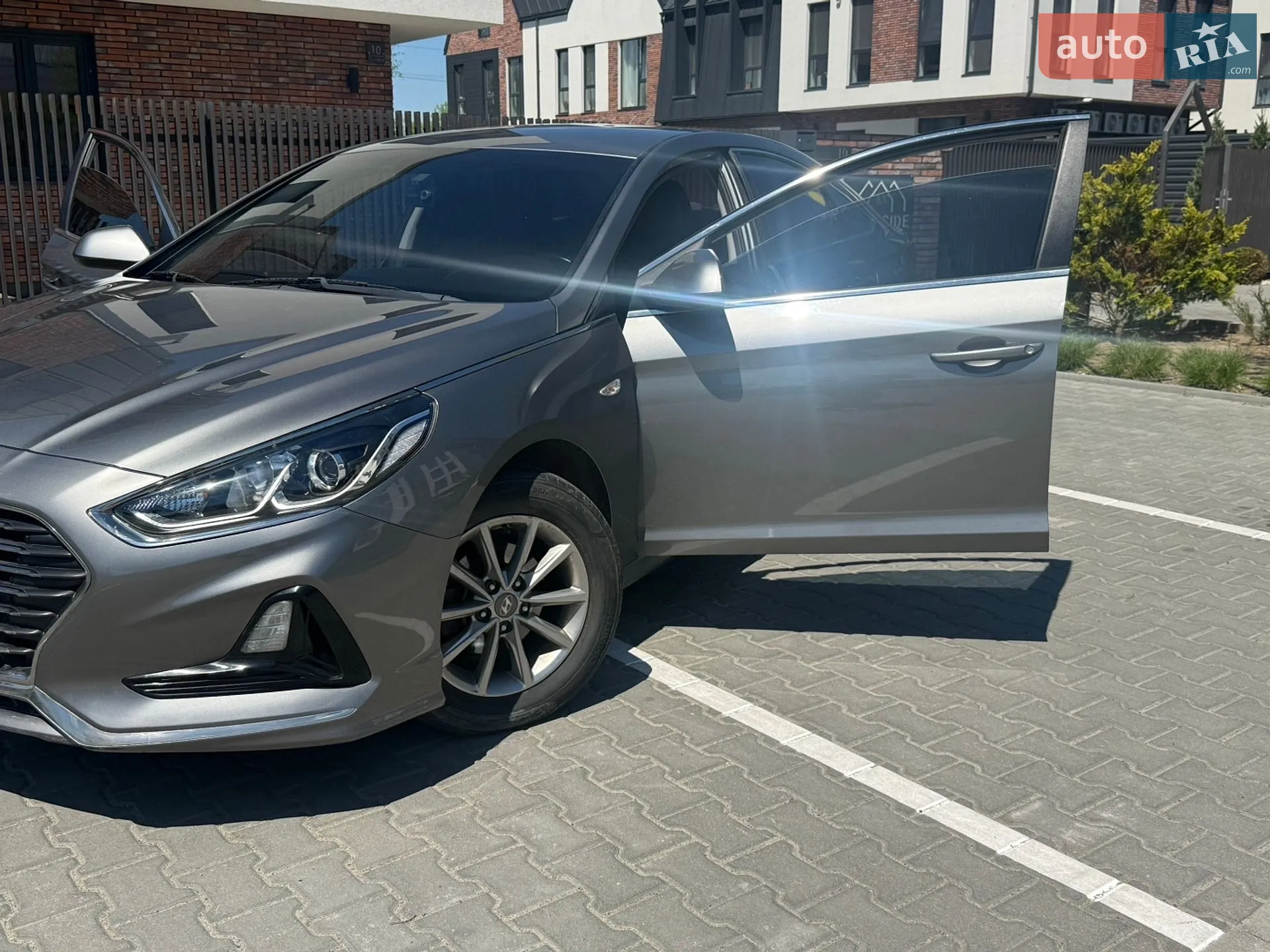 2017 Hyundai Sonata - мініатюра 33