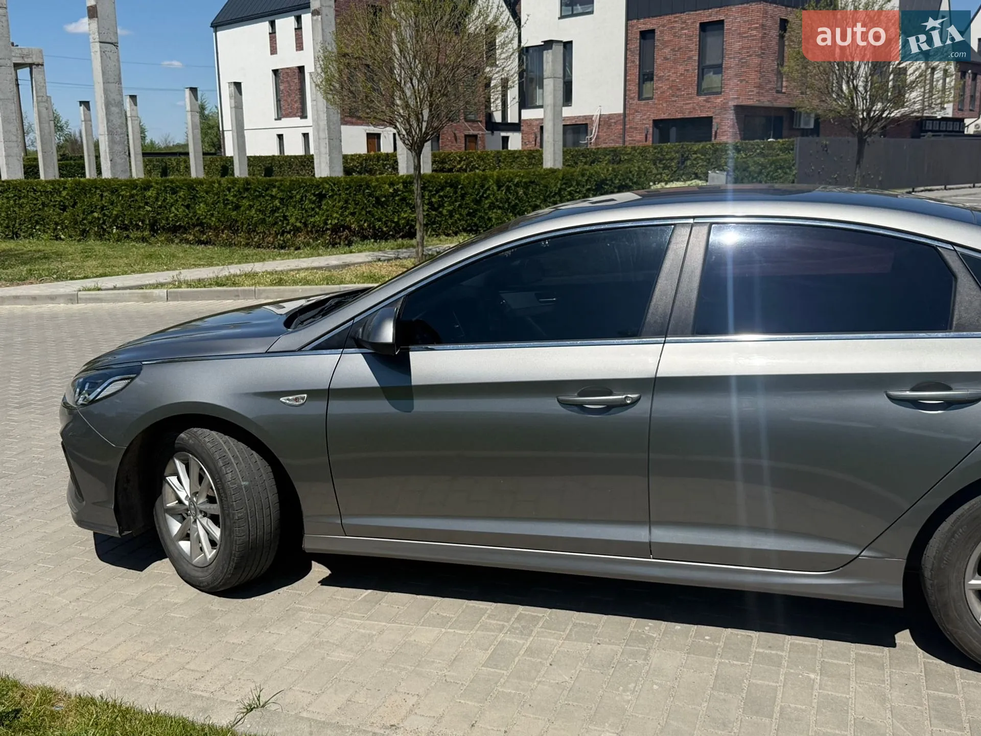 2017 Hyundai Sonata - мініатюра 41