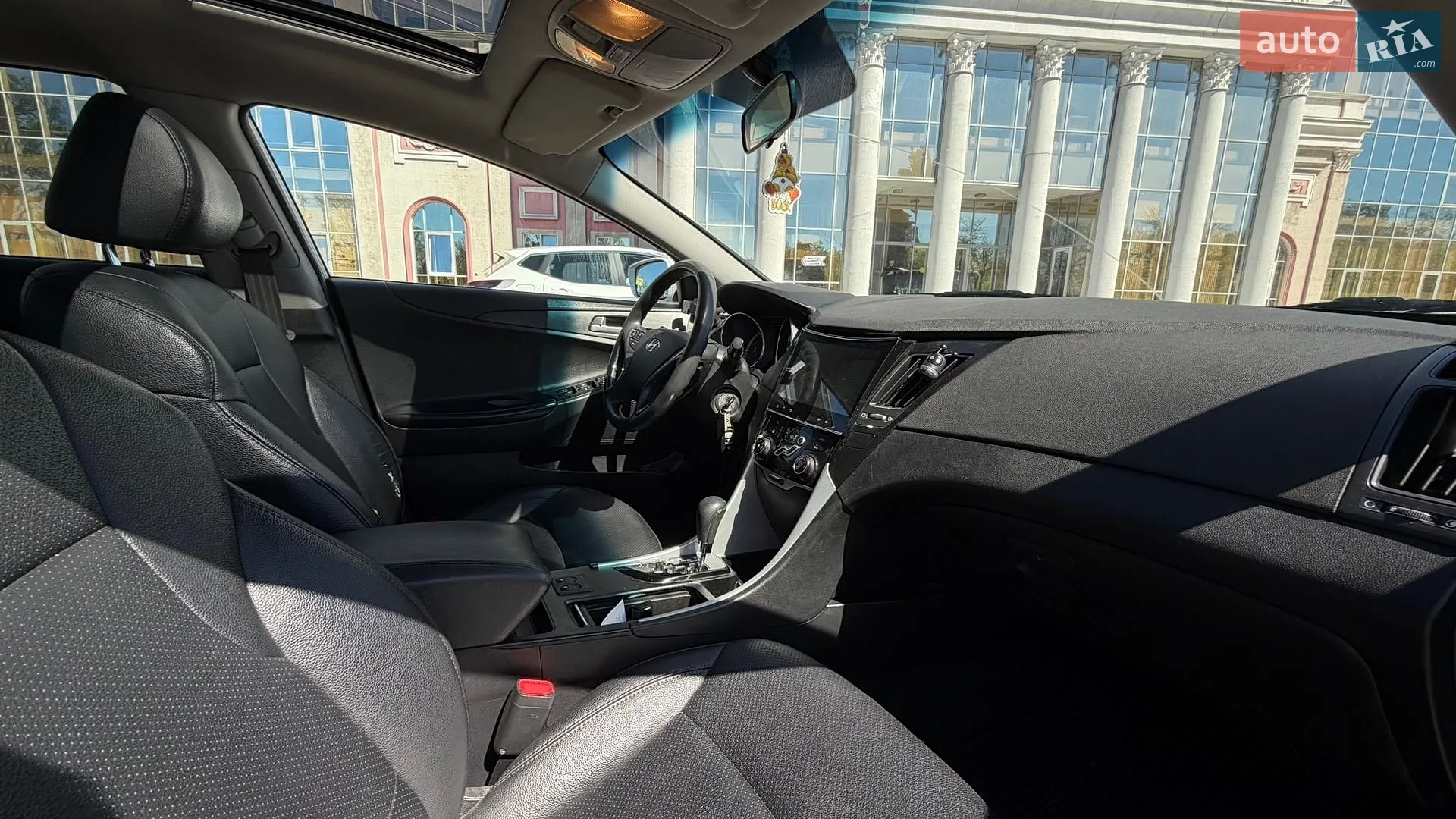 2011 Hyundai Sonata - мініатюра 14