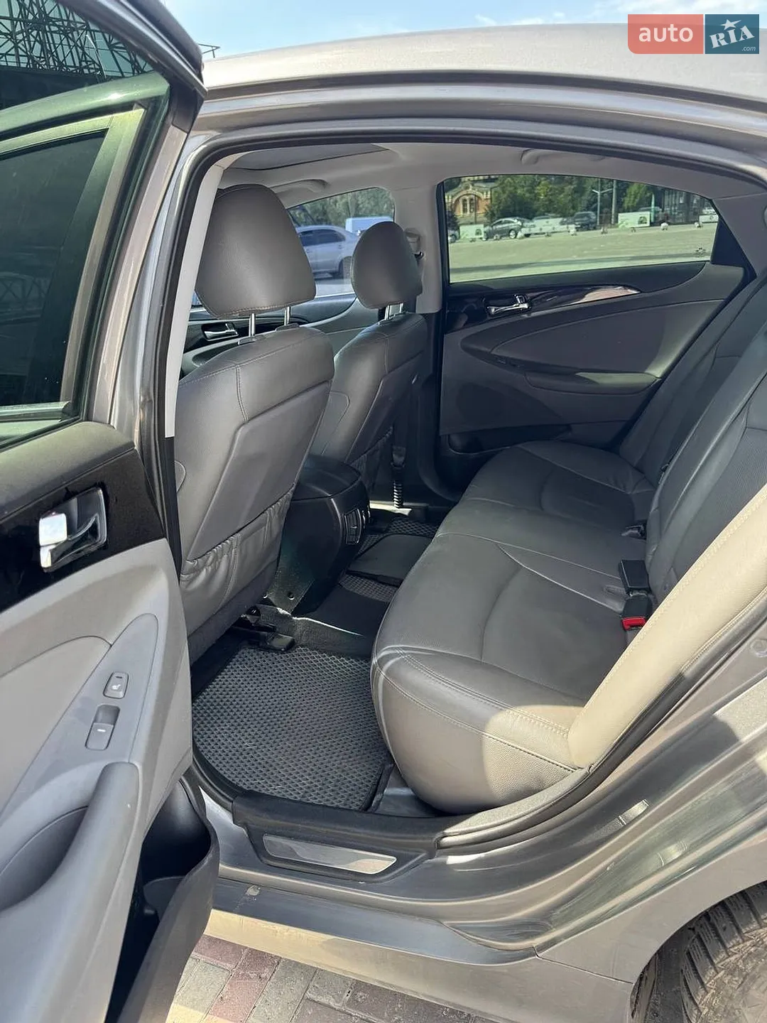 2012 Hyundai Sonata - мініатюра 10