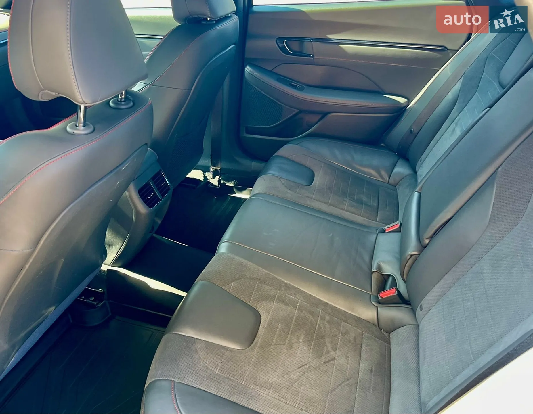 2021 Hyundai Sonata - мініатюра 13