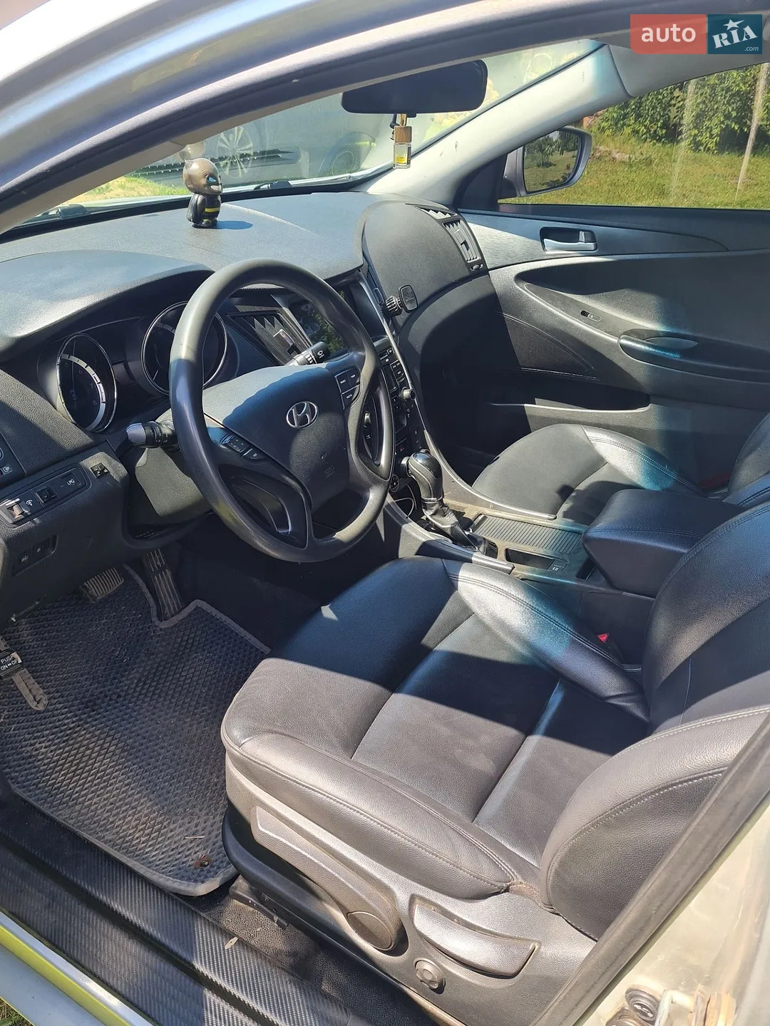 2013 Hyundai Sonata - мініатюра 8