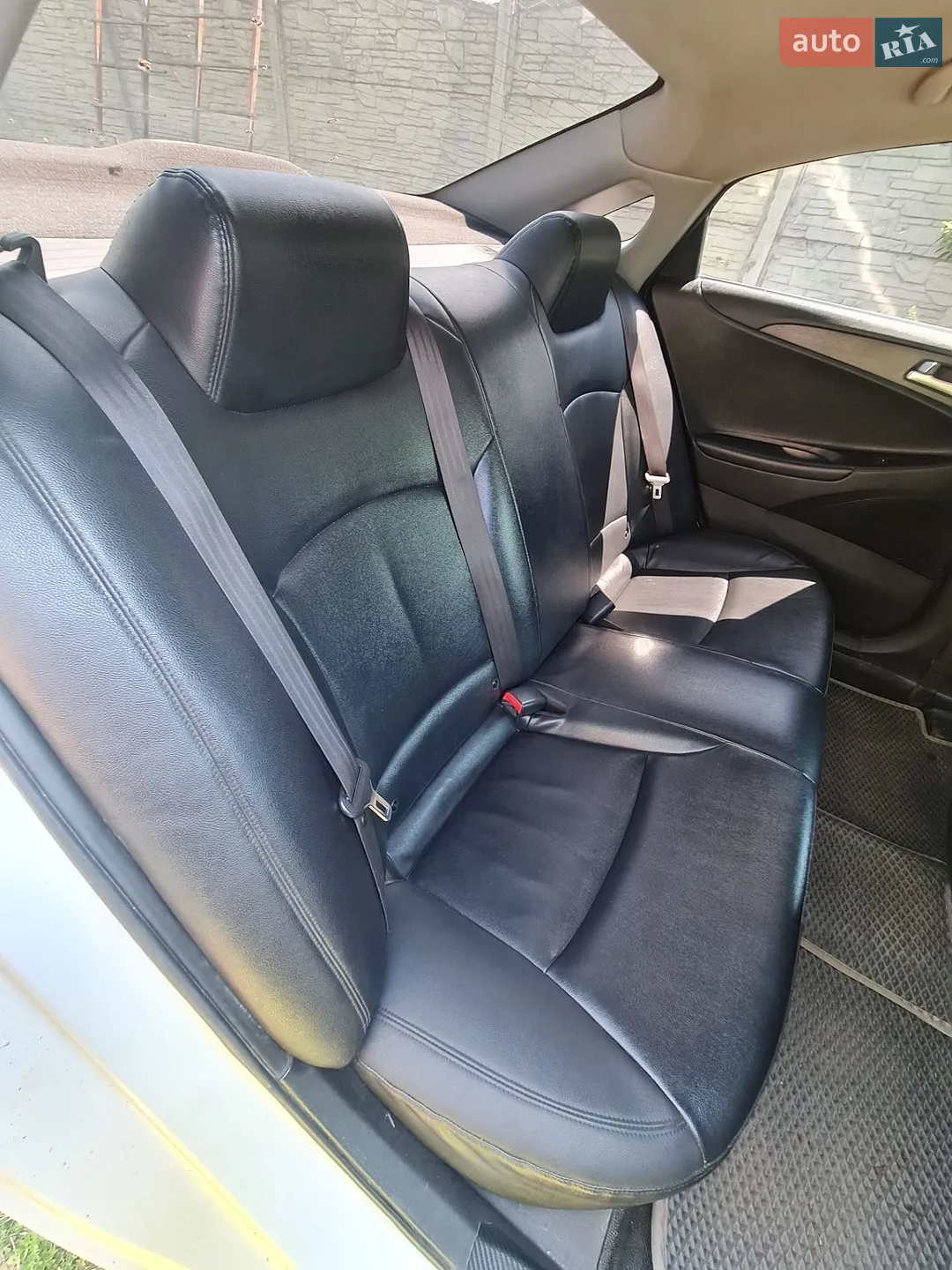 2013 Hyundai Sonata - мініатюра 22