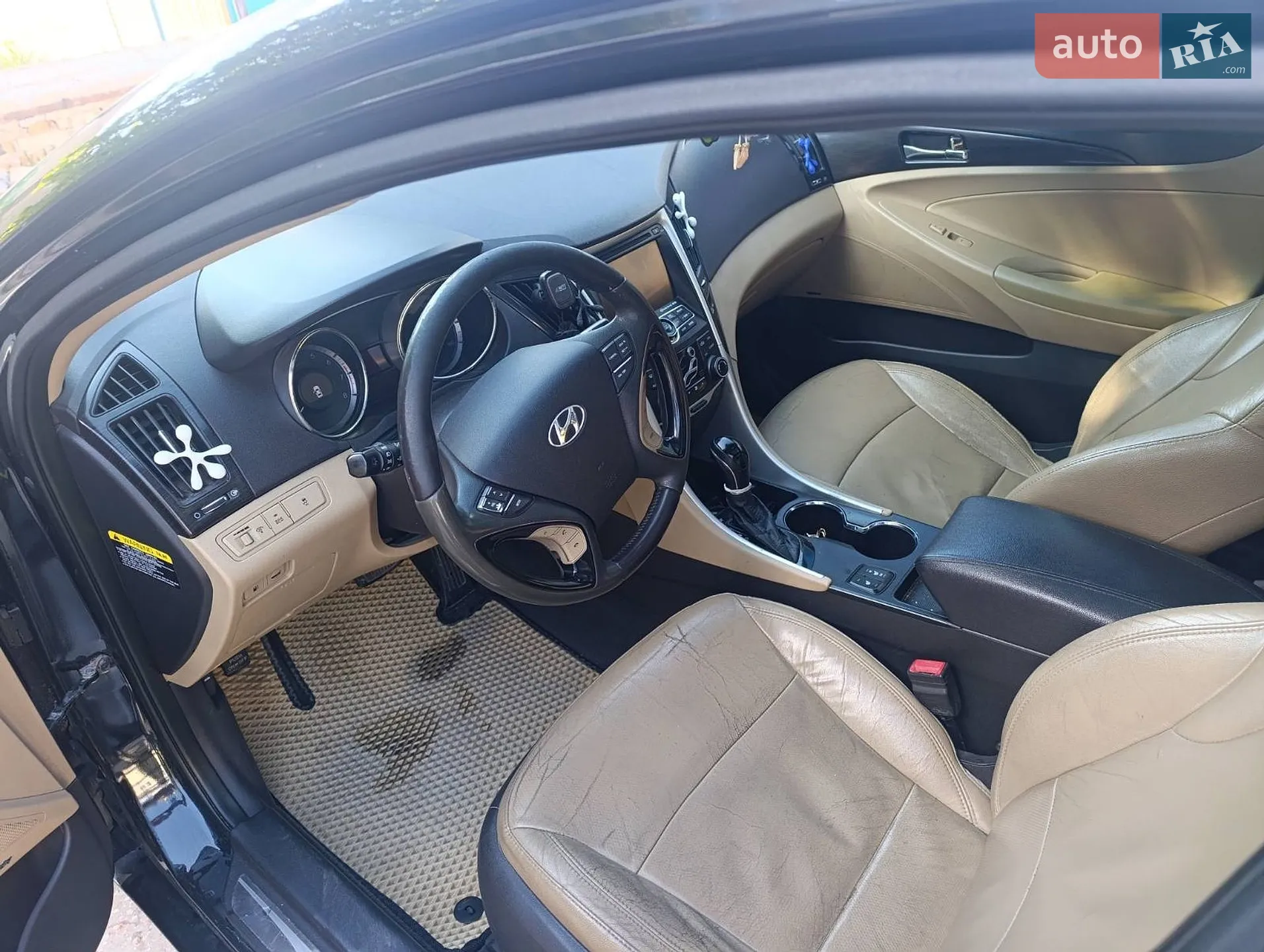 2011 Hyundai Sonata - мініатюра 5