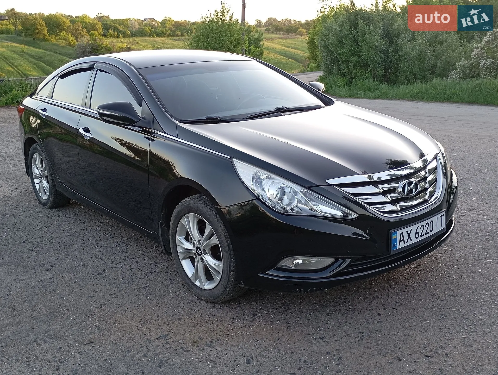 2011 Hyundai Sonata - мініатюра 2