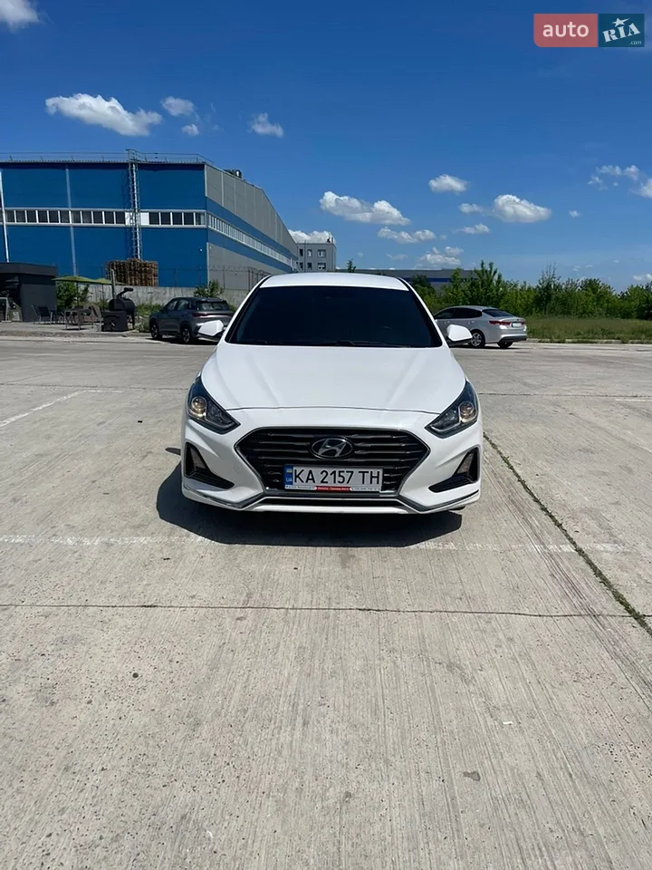 2017 Hyundai Sonata - мініатюра 12