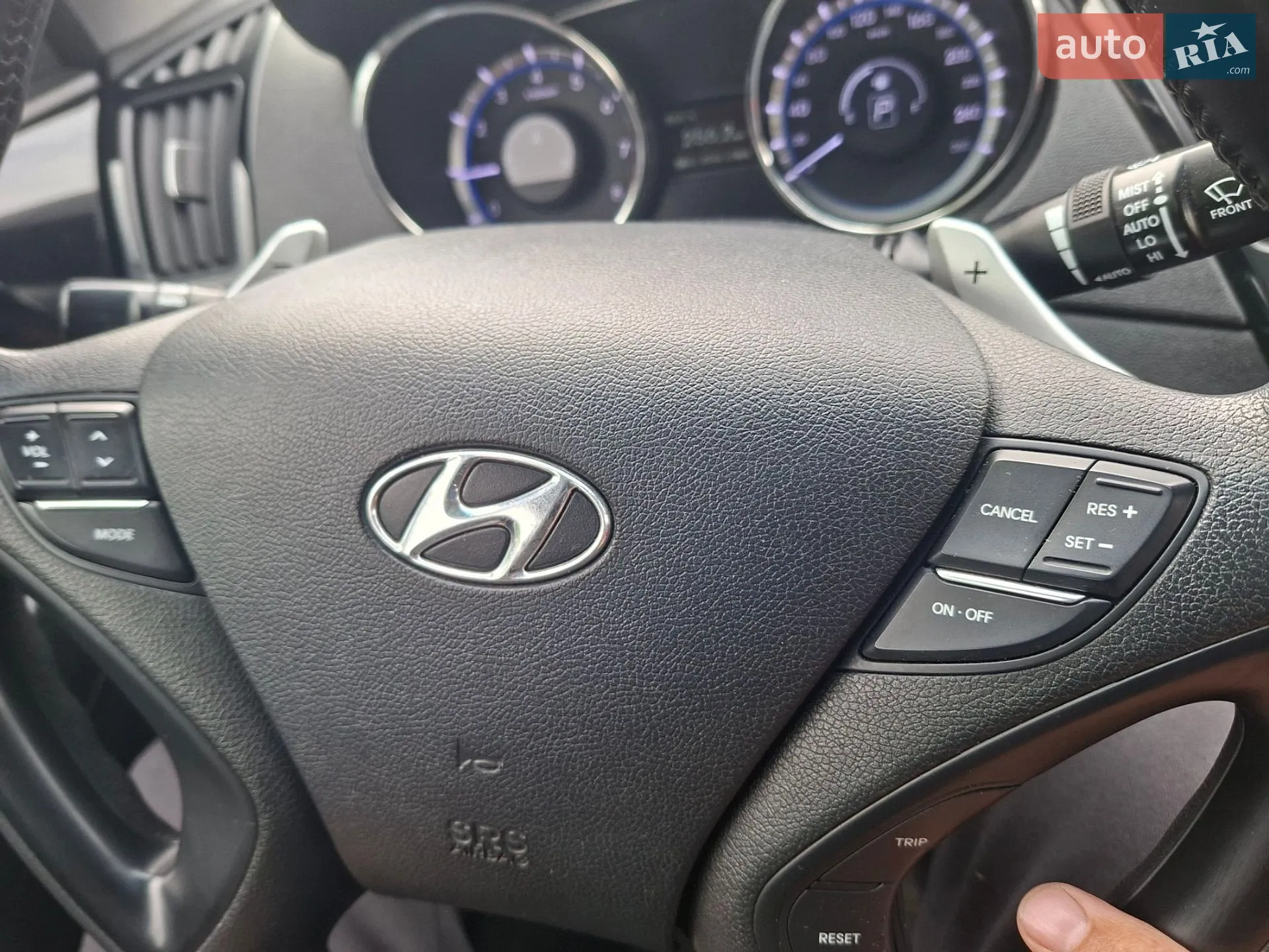2010 Hyundai Sonata - мініатюра 4