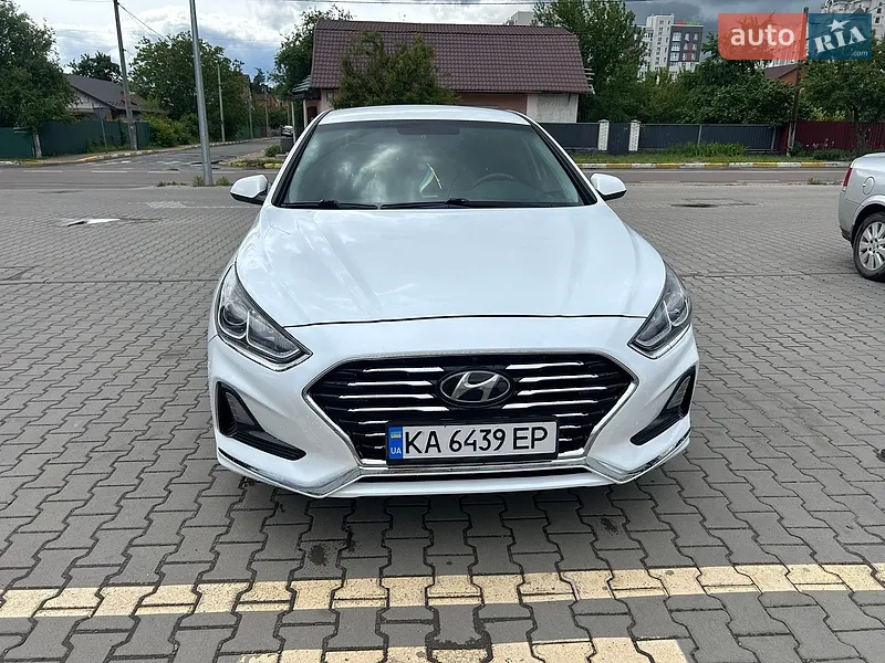Hyundai Sonata 2018 VIN 5NPE24AF7JH703822 фото оголошення 2 з 63
