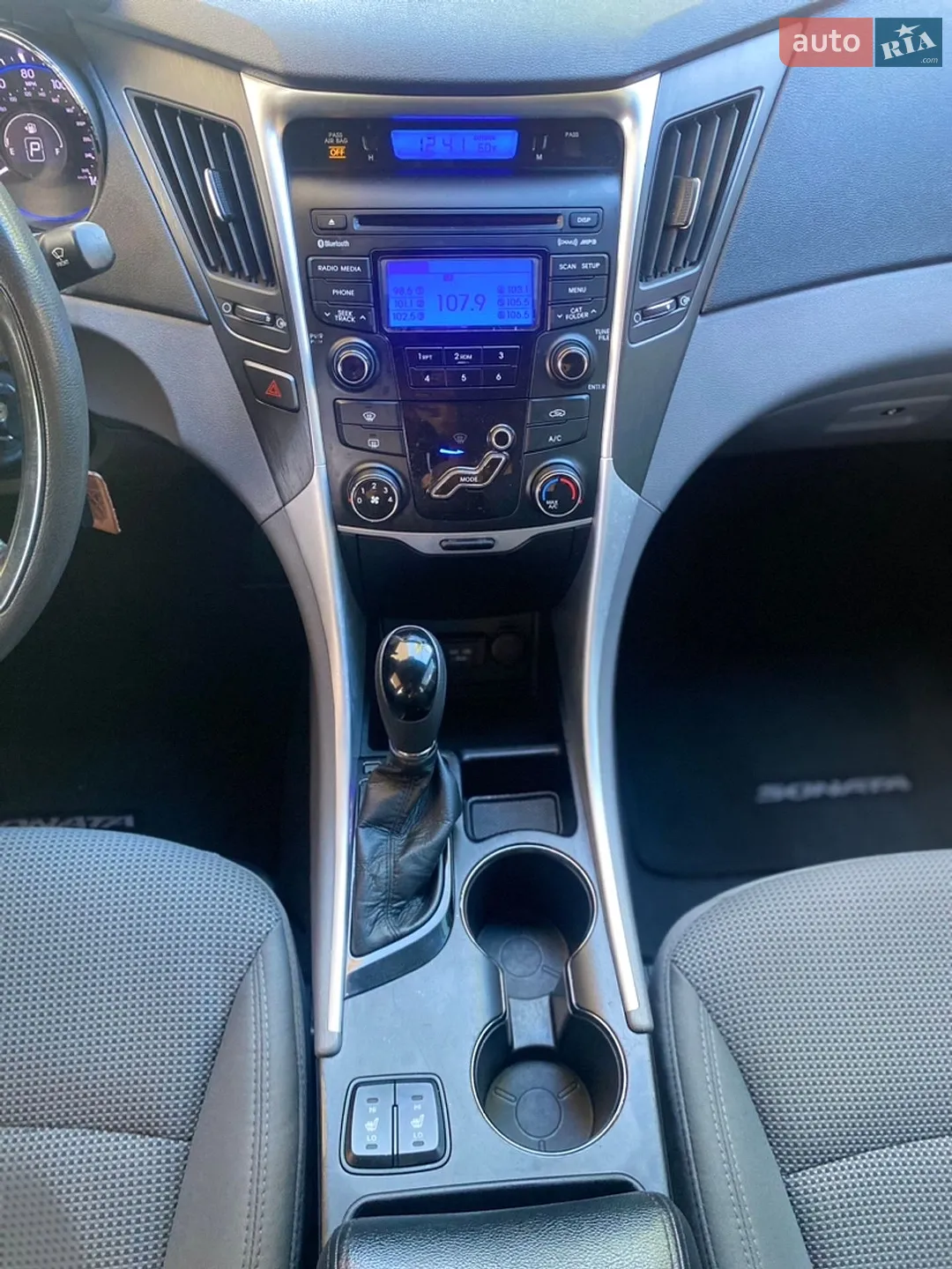 2013 Hyundai Sonata - мініатюра 8
