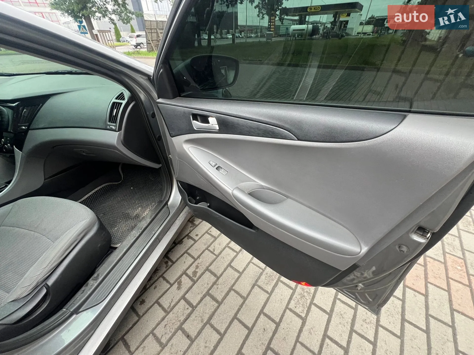 2013 Hyundai Sonata - мініатюра 15