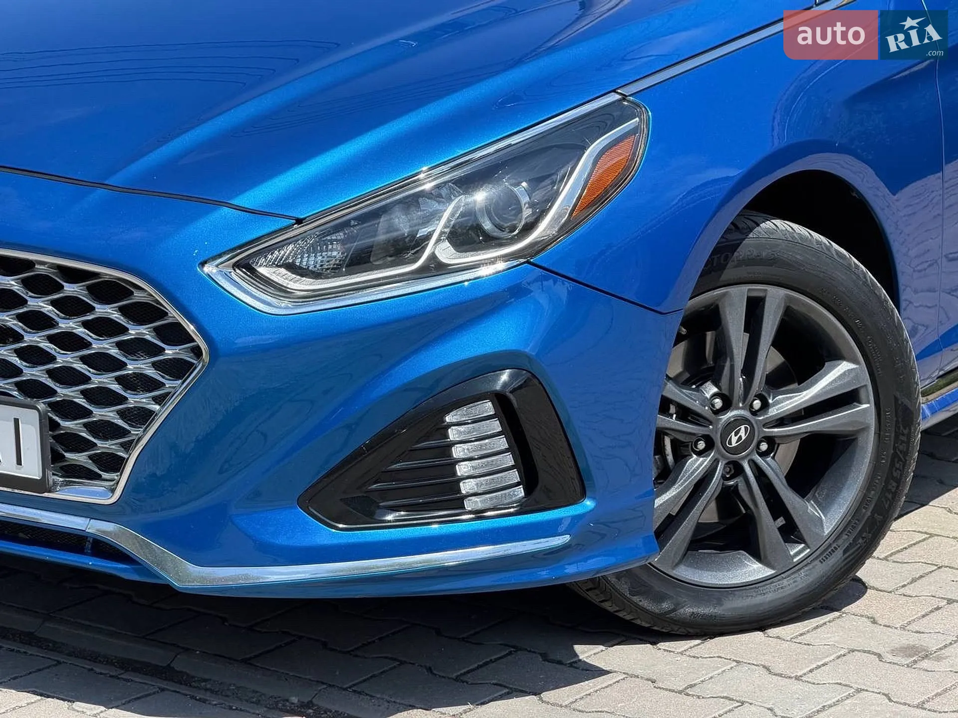 2017 Hyundai Sonata - мініатюра 8