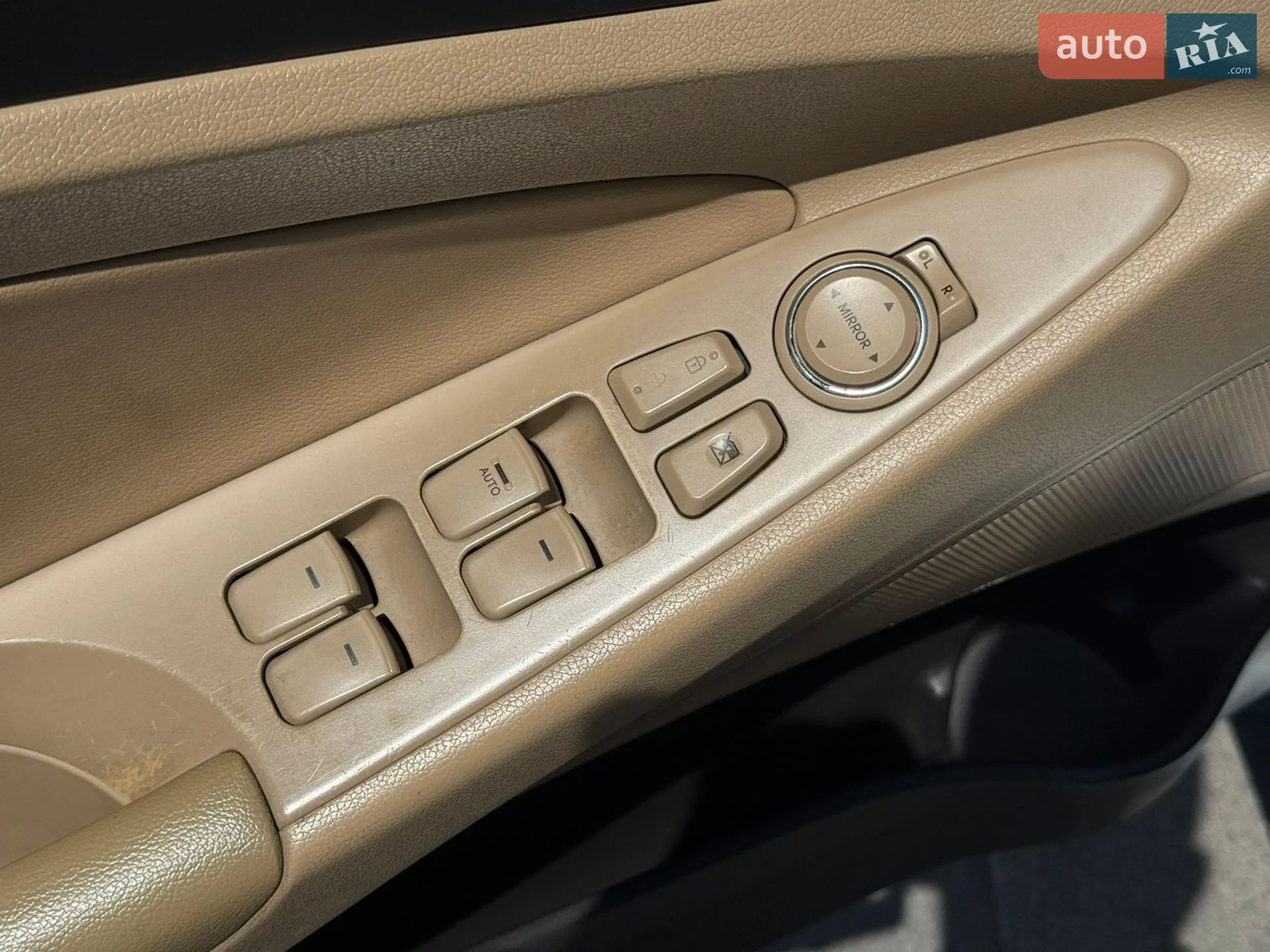 2012 Hyundai Sonata - мініатюра 46