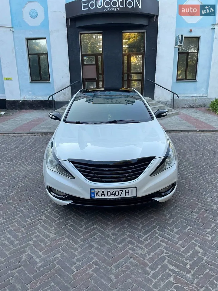 2011 Hyundai Sonata - мініатюра 25