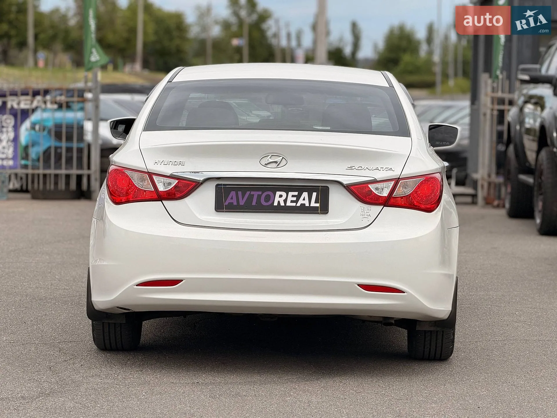 2012 Hyundai Sonata - мініатюра 19