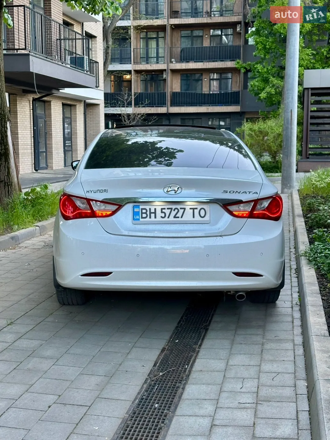 2011 Hyundai Sonata - мініатюра 13