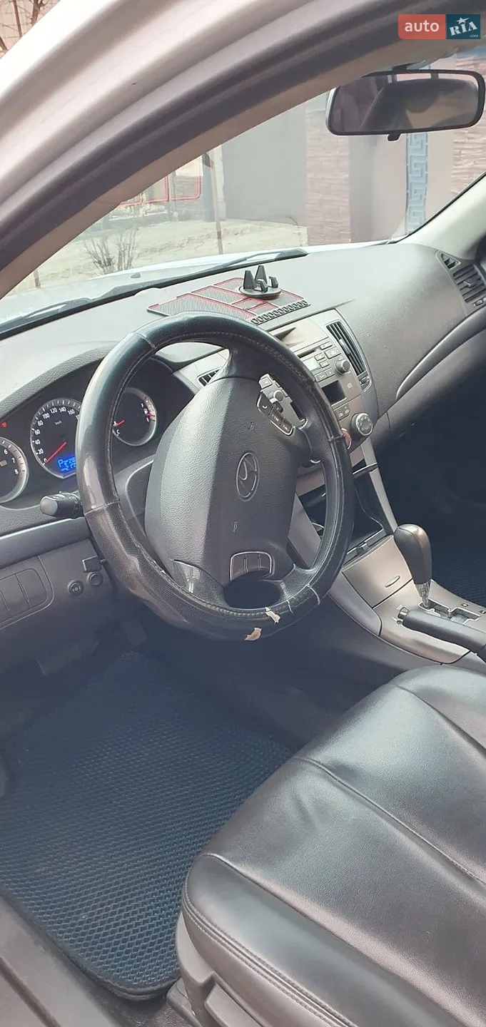 2011 Hyundai Sonata - мініатюра 5
